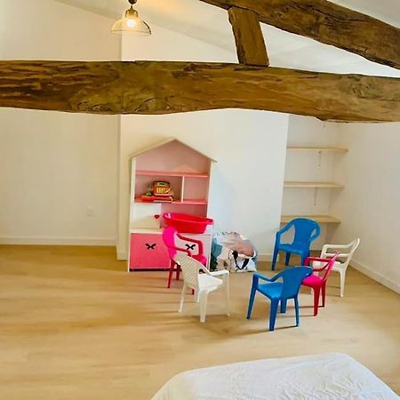 Gite Aubiacais 10 Personnes Extérieur photo