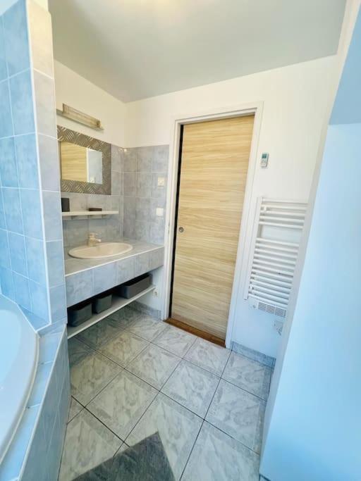 Gite Aubiacais 10 Personnes Extérieur photo